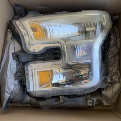 2015-2017 Oem Ford F150 Driver Side Headlight Assembly 