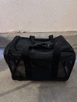 Small pet carrier