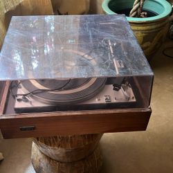 Impro Record Player PE 3048