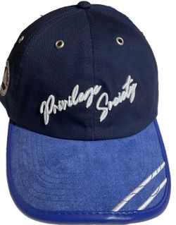 Classic style, premium materials – Privilege Society suede dad hat Blue / White