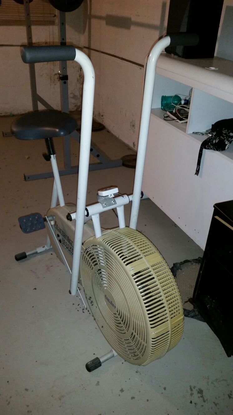 Vitamaster 1000XT Exercise Bike for Sale in Cicero IL OfferUp