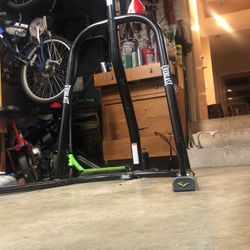 heavy bag  and speed bag stand 