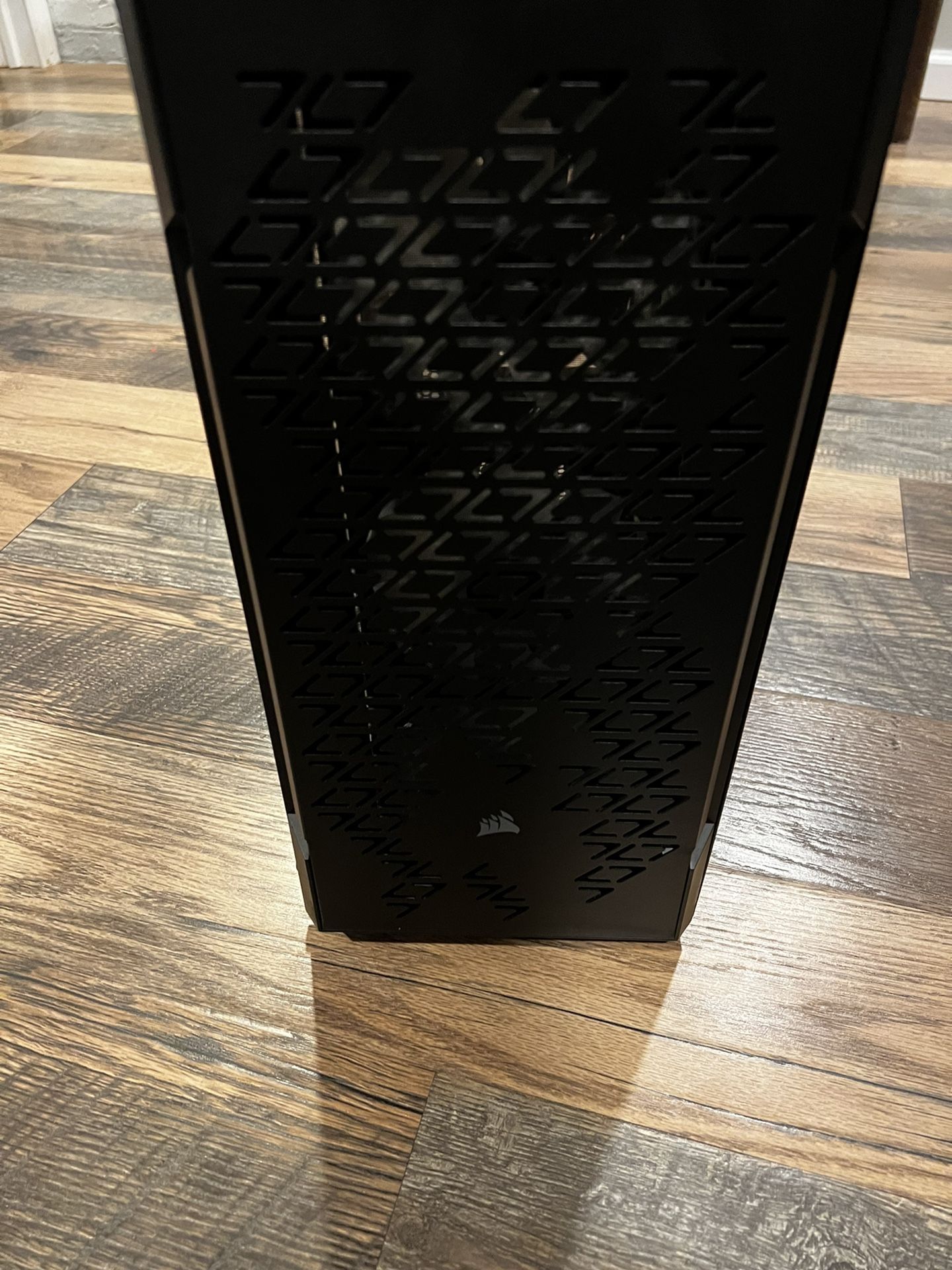 Corsair PC Case With 6 Fans Installed Mid Tower