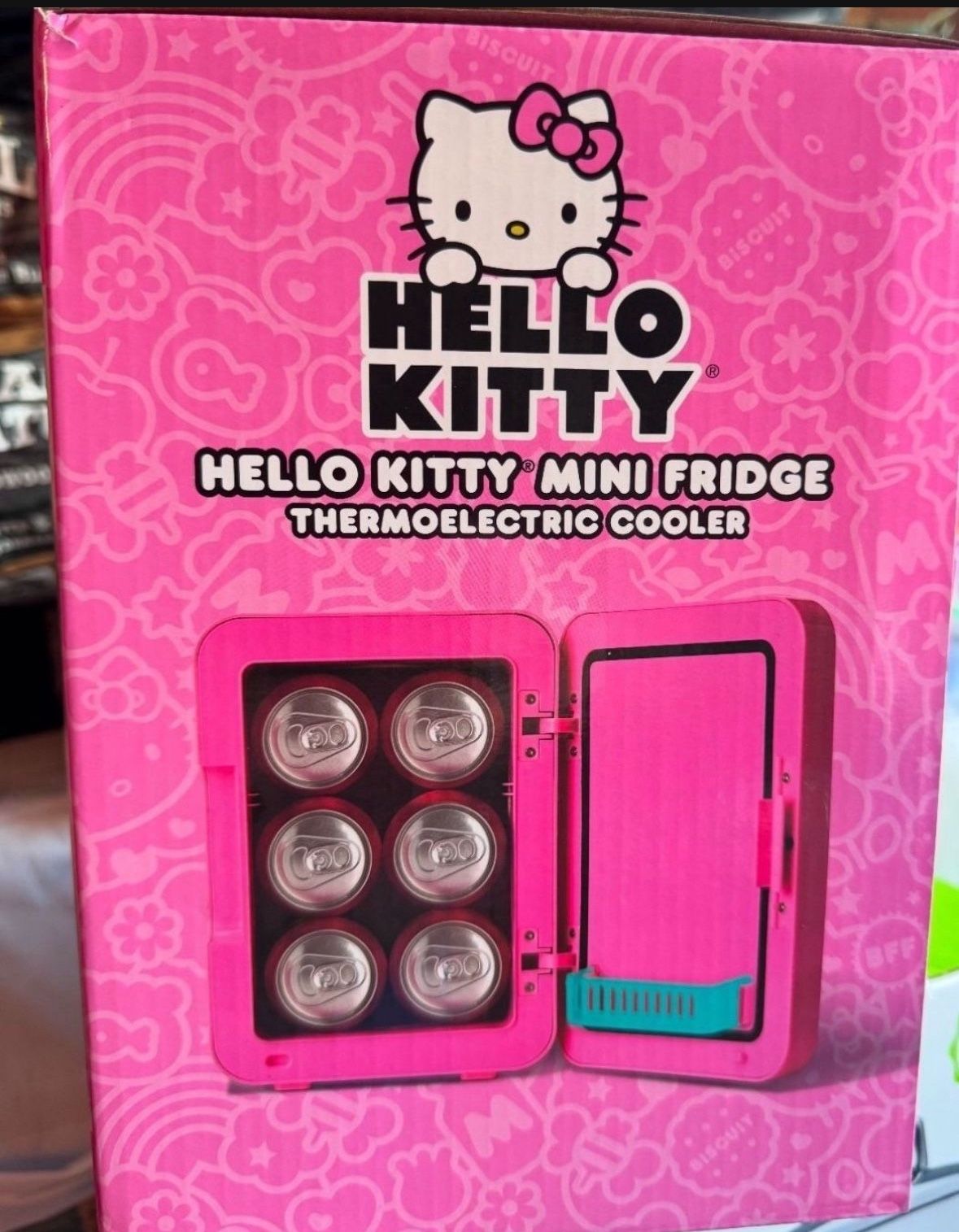 Hello Kitty Pink 6 Can Mini Fridge Thermoelectric Cooler 4 Litre