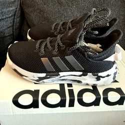 Brand New Kids Adidas 