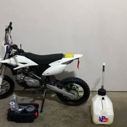 Pit Bike (only used once)  (no trades)