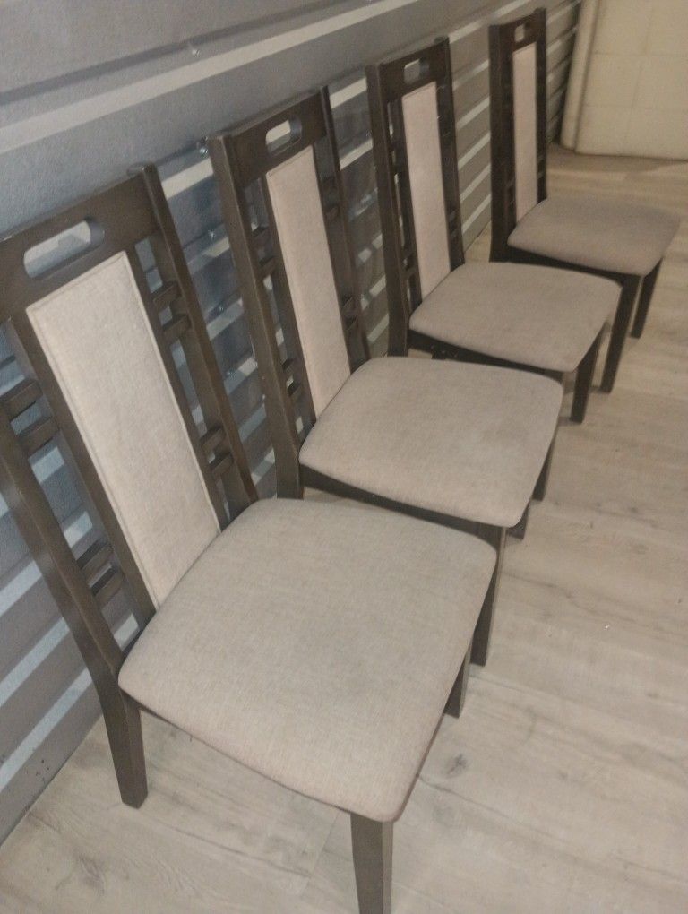 DINNING ROOM CHAIRS