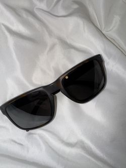 oakley sunglasses
