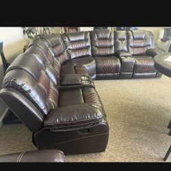 Brand New Recliner Sectional 1 Set 