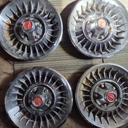1966 Dodge Sports Fury Hub Caps 4