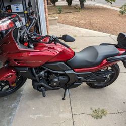 Honda Ctx700 Red 2017