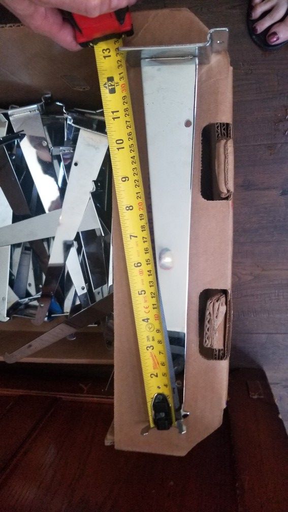 Glass shelves & hooks for Sale in Modesto, CA OfferUp