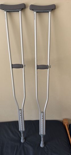 Crutches 5’10” - 6’6”
