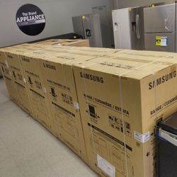 SAMSUNG BLACK STAINLESS STEEL STOVES ON BOX