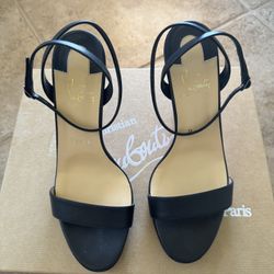Christian Louboutin Loubi Queen Black Heels EU 38
