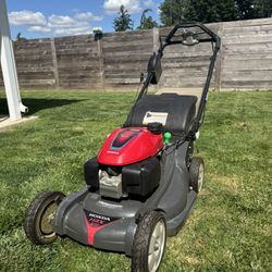 Honda Lawn Mower HRX217K6VLA