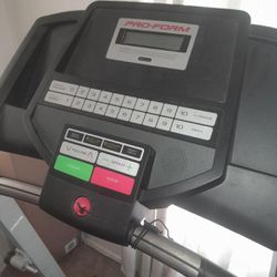 Proform 300 Treadmill