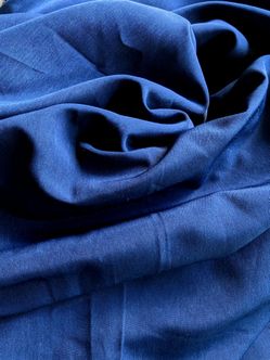 Navy Blue Lightweight Cotton Poplin – 3.07yd