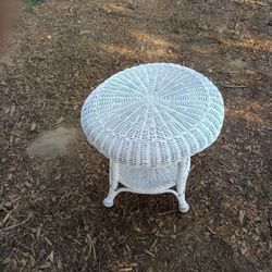 Vintage Wicker Round Table