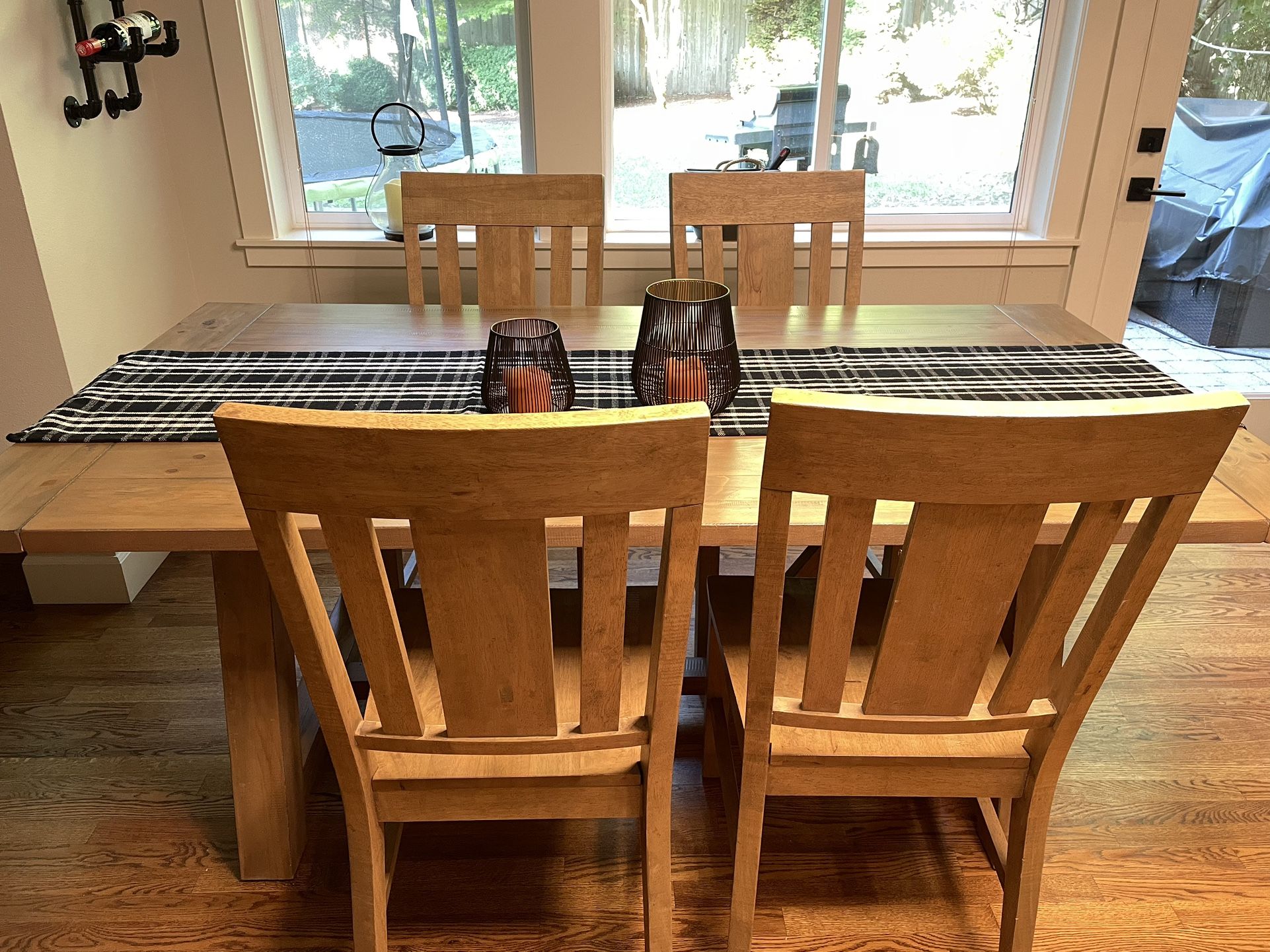 4 Chairs Leona Wood Farmhouse (no Table) for Sale in Woodinville, WA