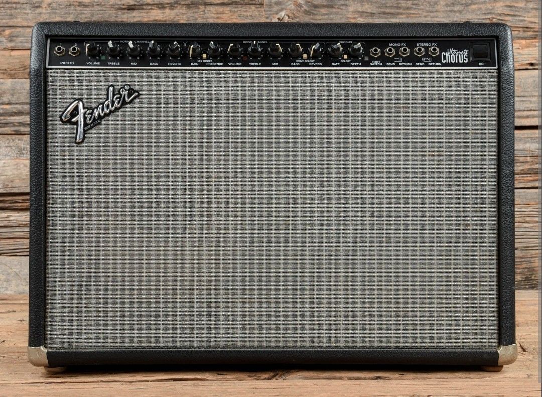 Fender Ultimate Chorus Amplifier