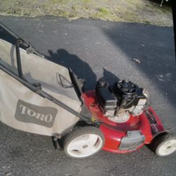 Toro Mower. Bagger