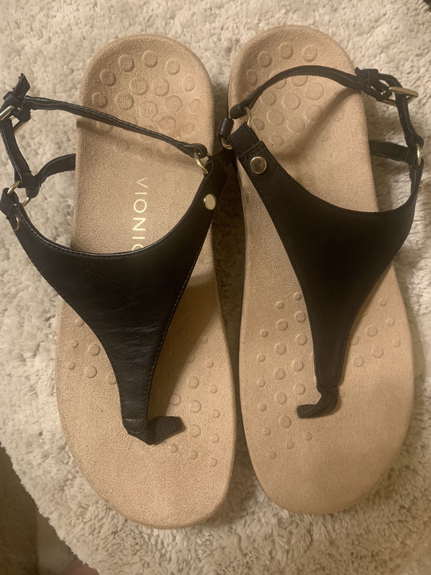 Vionic Kirra- Size 10 Women’s Black Summer Sandals!