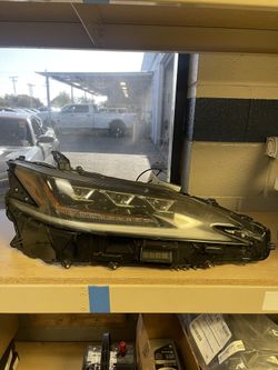 2019-2022 Lexus es350 Rh Headlamp