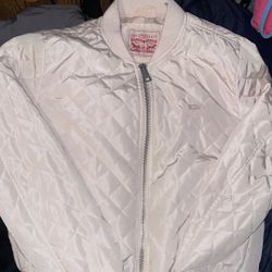 Vintage Levi's Quilted Bomber Jacket - Light pink size Large 