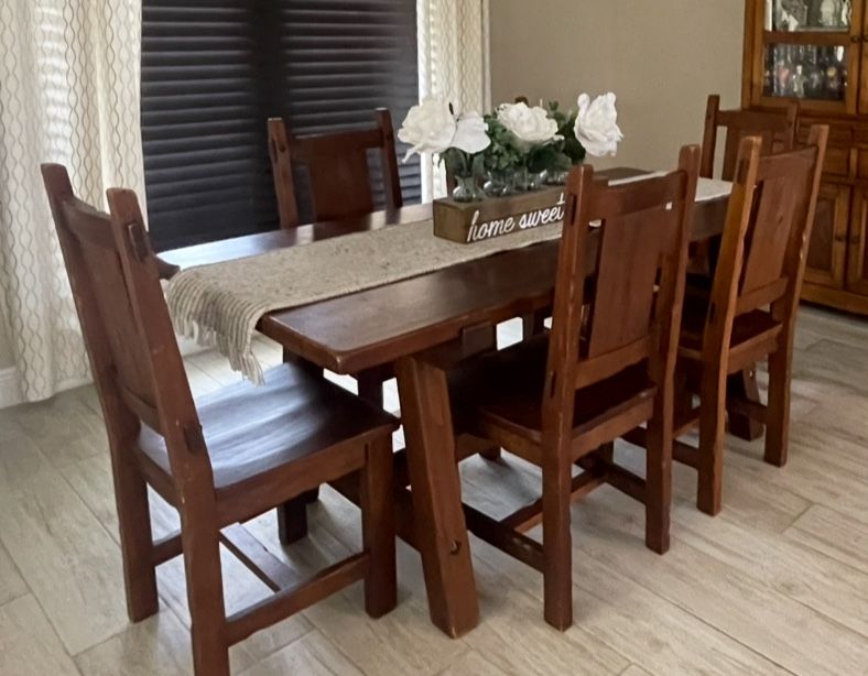 Solid Wood Table And 6 Chairs! Best offer!