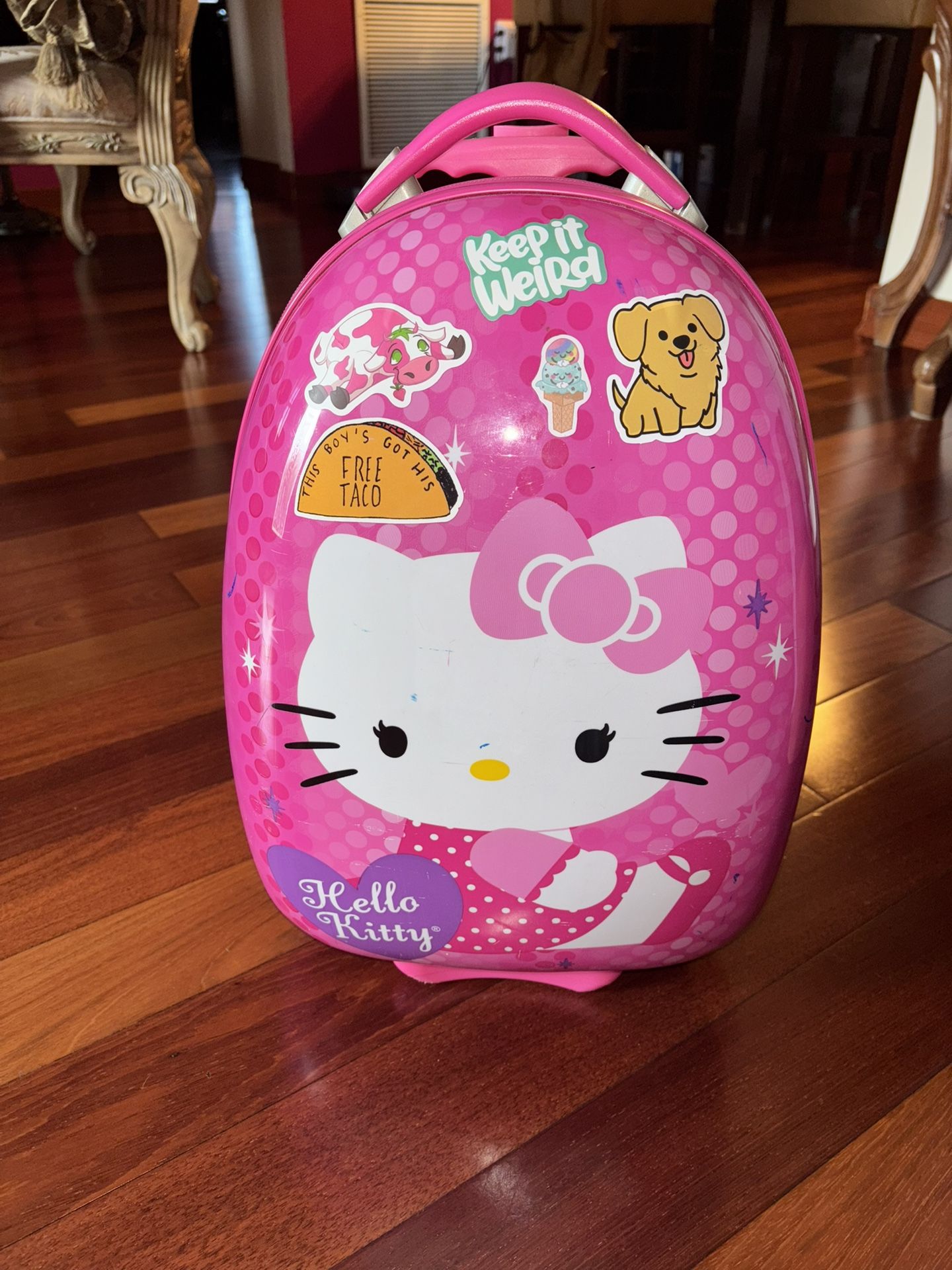 Hello Kitty Rolling luggage