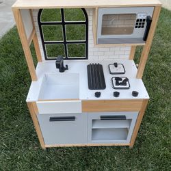 Magnolia hearth and hand play best sale kitchen