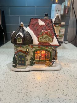 Santa's Workbench Toy Shoppe Lighted Village Building