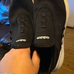 2 Pairs Of Size 8 Women's Adidas Shoes Gently Used. 