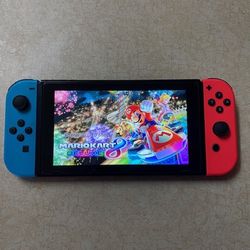 Nintendo Switch with 125 GAMES 