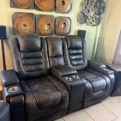 LIVING SPACES Original leather 3 tones of gray color