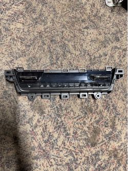 Climate control (HVAC) panel for 2024 Mazda CX-90
