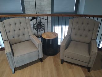 Push Back Gray Chair Recliner Great For Living Spaces