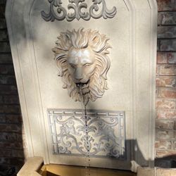 Lion Fountain 