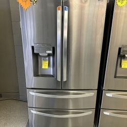 LG 4 Door Refrigerator Z 