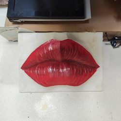 29" X 21" 3D Lips