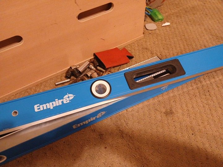Empire 78" Level