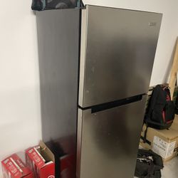 Fridge / Freezer 