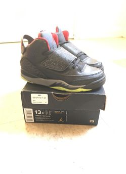 Lil kids Jordan size 13 $50 Great condition
