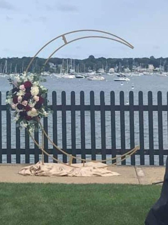 Wedding Arch Moon