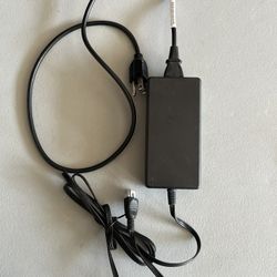 AC Power Adapter 