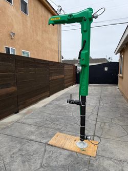 New haws model 8317ctfp .220v asking $600 only i have what you see in the picture