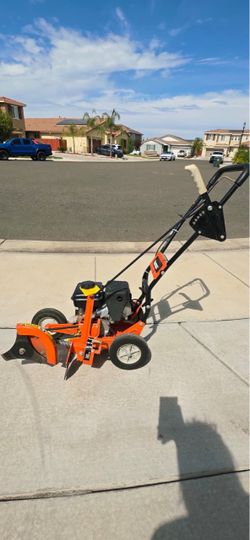 Gas-Powered Lawn Edger
