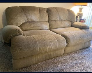 Dual Electry Recliner