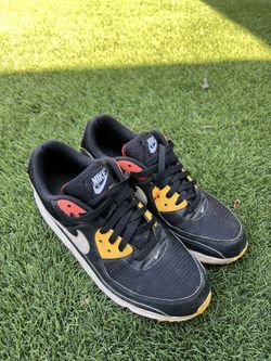 Nike Air Max - Black- Size 10.5